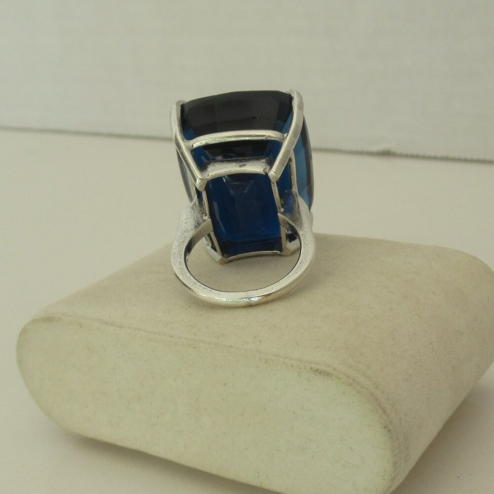Vintage Sterling Silver Large Blue Treated Stone 16 carat Size 7 Cocktail Ring - Picture 7 of 12